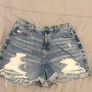 American Eagle faded jean shorts